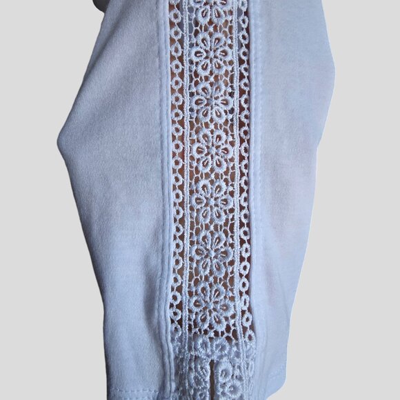 APPLESEEDS (MED) Crisp White 3/4 Sleeve w Embroidered Stitching - Picture 5 of 8